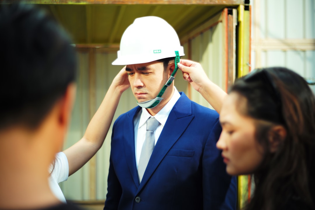 أفضل مصور بورتريه في الرياض: كيف يبرز طلال عوض شخصيتك؟