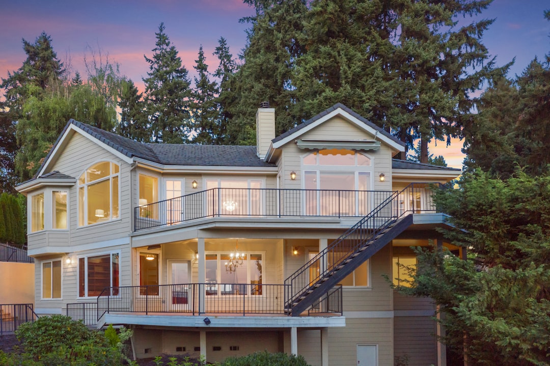 أفضل مصور عقارات في الرياض: كيف تبيع عقارك من أول نظرة؟