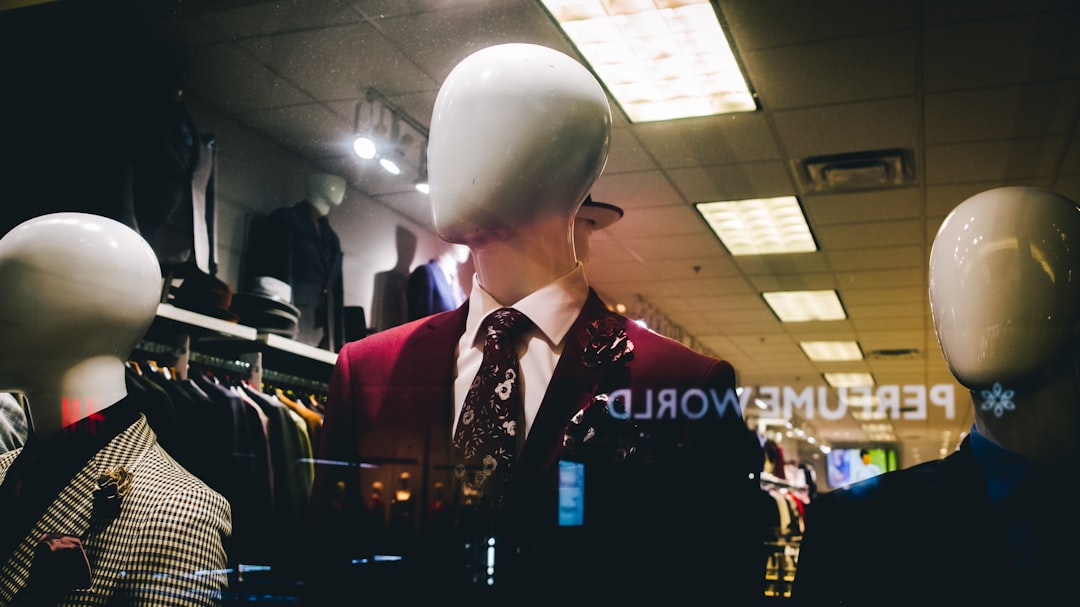 أفضل مصور بورتريه في الرياض: كيف يبرز طلال عوض شخصيتك؟