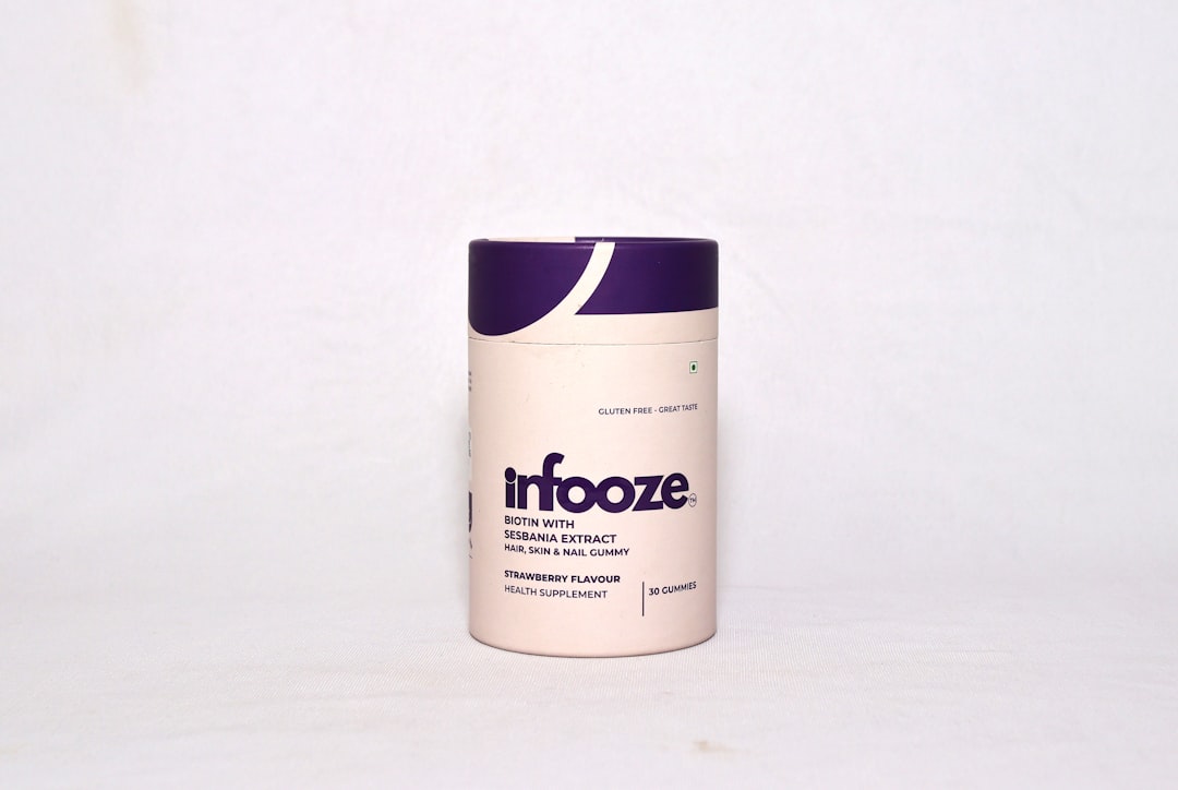 أهمية التصوير بخلفية بيضاء (White Background) لمتاجر سلة وزد