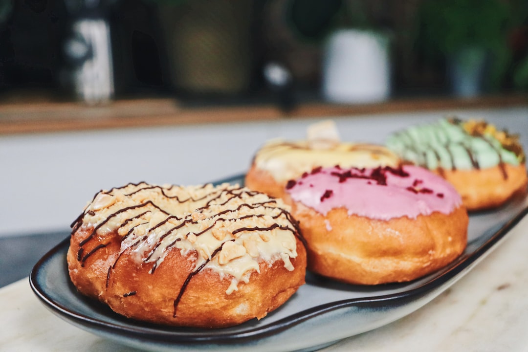 تصوير الحلويات والمخبوزات: فن إظهار القرمشة والهشاشة