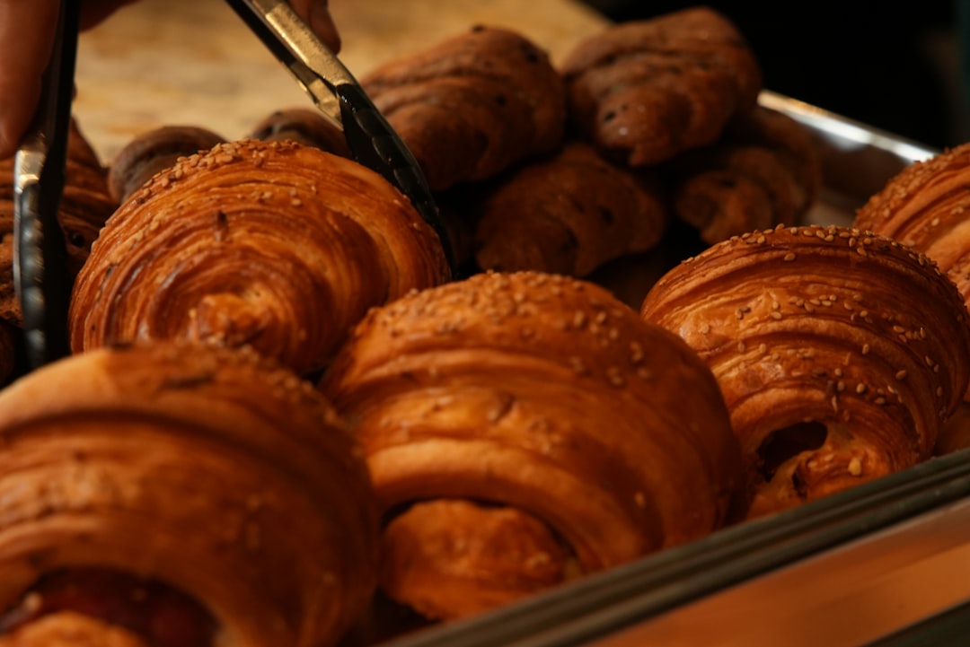 تصوير الحلويات والمخبوزات: فن إظهار القرمشة والهشاشة