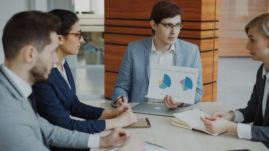 لماذا الاستثمار في مصور محترف هو أفضل قرار لعملك التجاري؟