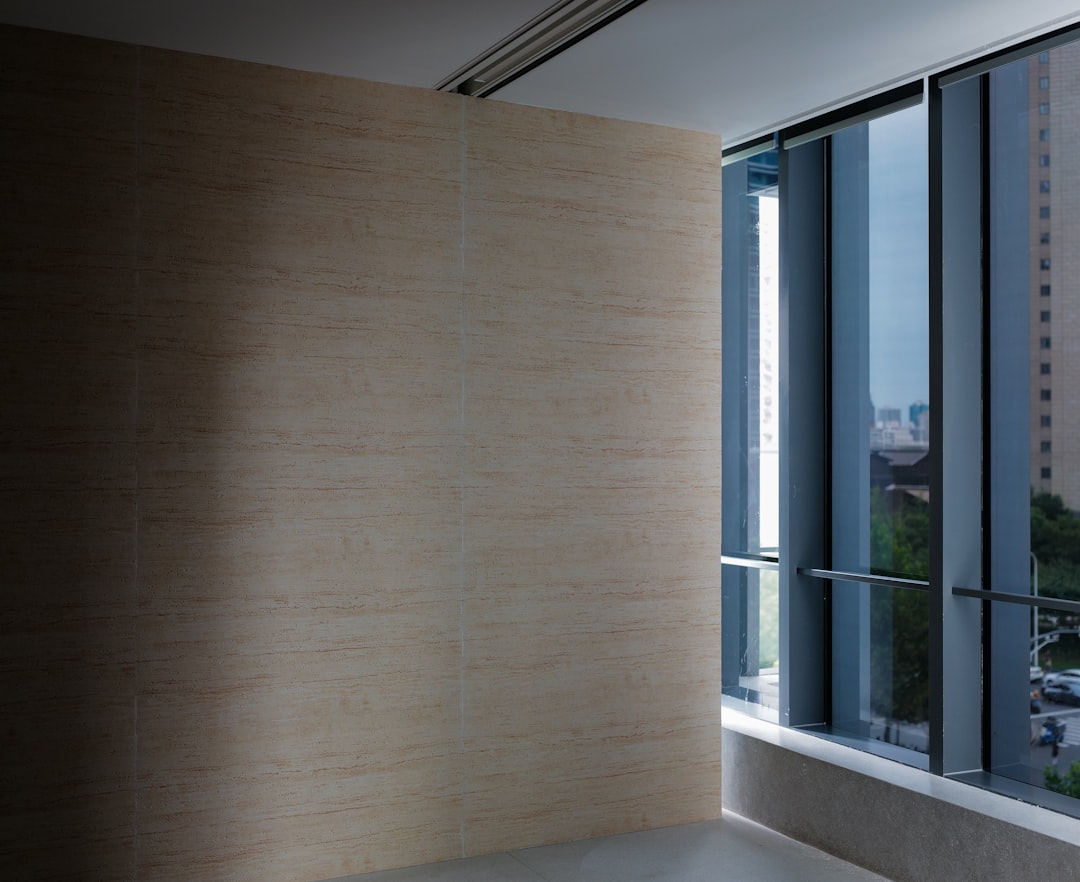 كيفية معالجة صور العقارات لإظهار الإضاءة الطبيعية بشكل مثالي