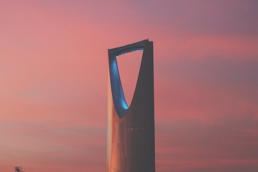 أفضل الأماكن الخارجية للتصوير في الرياض: توصيات طلال عوض