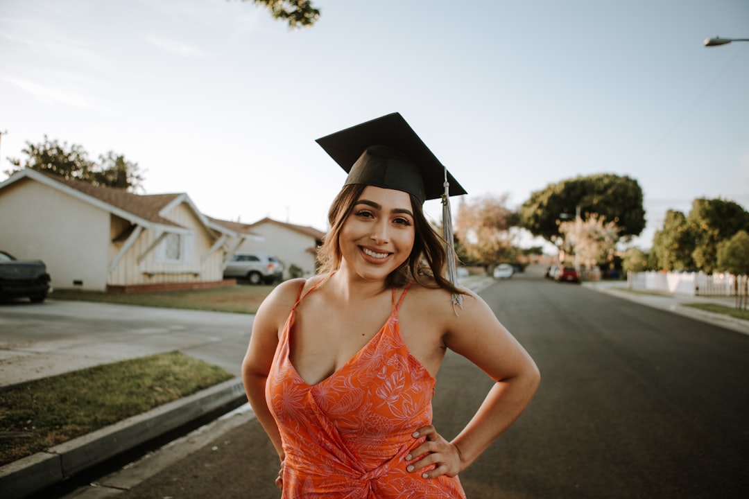 تصوير الخريجين والمناسبات الدراسية في الجامعات السعودية