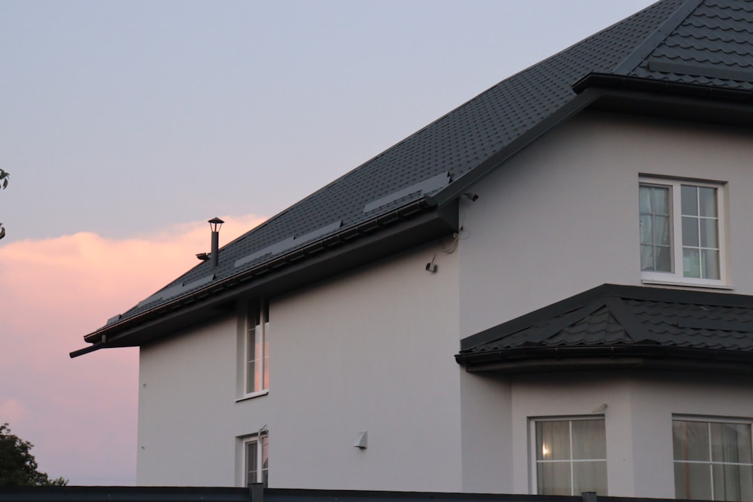 أفضل مصور عقارات في الرياض: كيف تبيع عقارك من أول نظرة؟