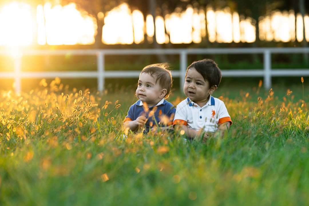 جلسات تصوير الأطفال والعائلة: توثيق اللحظات العفوية