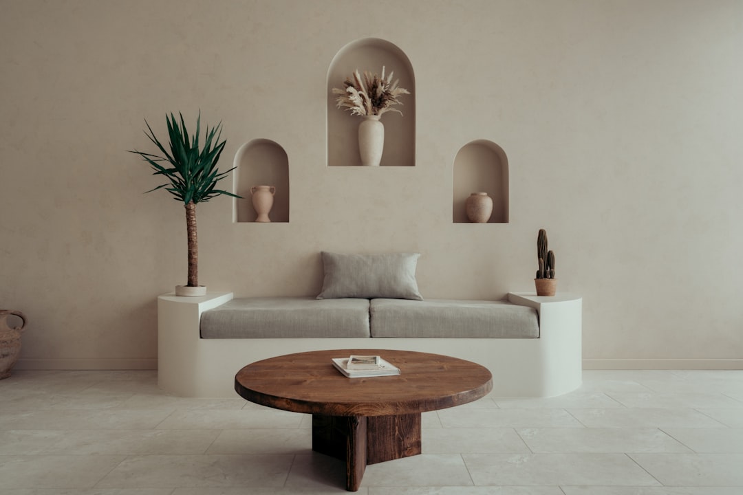 تصوير الديكور الداخلي والمفروشات: لمسات طلال عوض الفنية