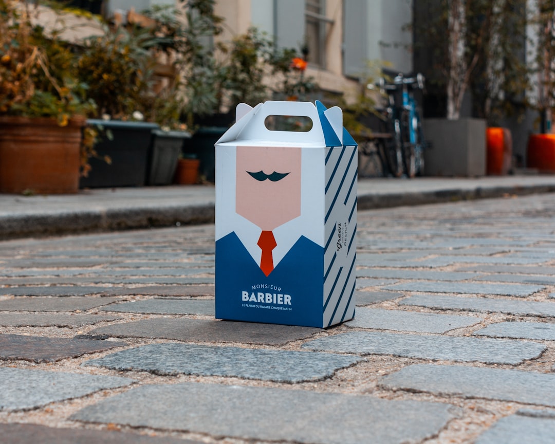 كيف يؤثر وضوح صور المنتجات على نسبة الإرجاع (Returns)؟