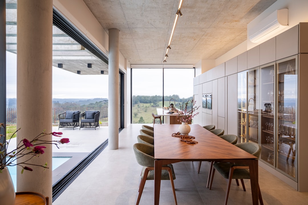 تصوير الفلل والقصور: زوايا تظهر الفخامة والمساحة