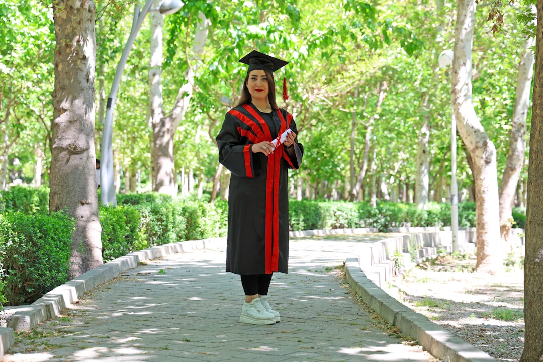 تصوير الخريجين والمناسبات الدراسية في الجامعات السعودية