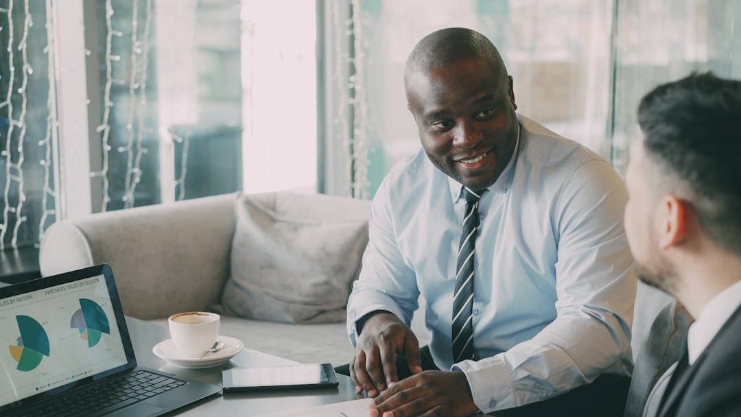 لماذا الاستثمار في مصور محترف هو أفضل قرار لعملك التجاري؟