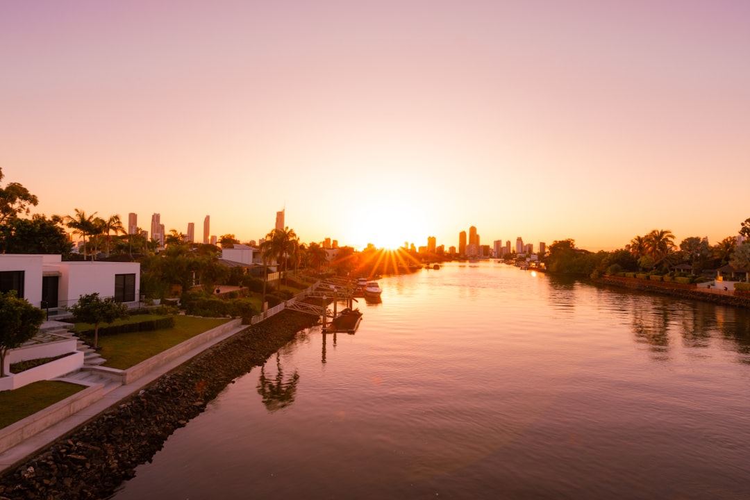 أفضل مصور عقارات في الرياض: كيف تبيع عقارك من أول نظرة؟