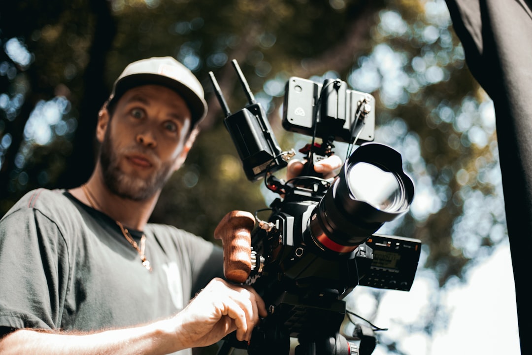 أهمية الفيديو والمونتاج السريع (Reels) في تغطية المناسبات