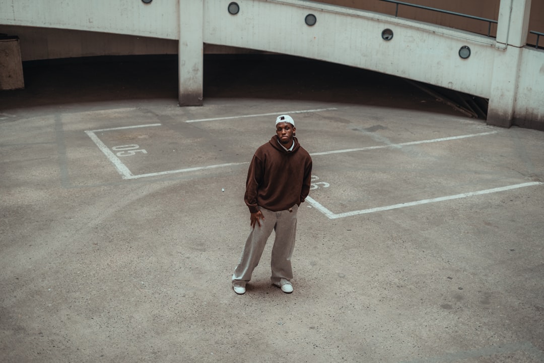 جلسات التصوير الشخصية (Personal Branding) للمؤثرين والمشاهير