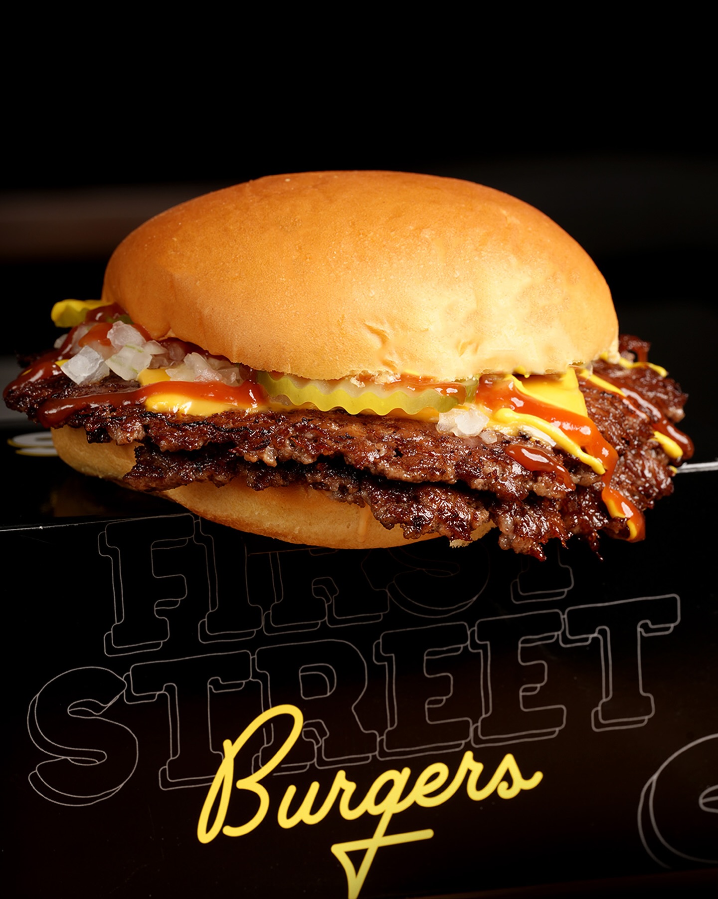 مشروع تصوير "فيرست ستريت برجر" بالرياض | عدسة المصور طلال عوض - تصوير طلال عوض